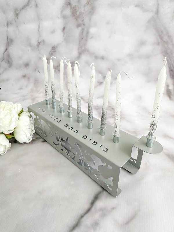 Janukia Poder Floral Gris Glow – Incluye Set Velas